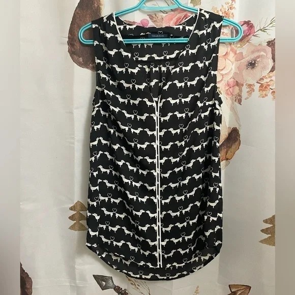 Small ModCloth top​​​​​​​​ - Picture 4 of 7